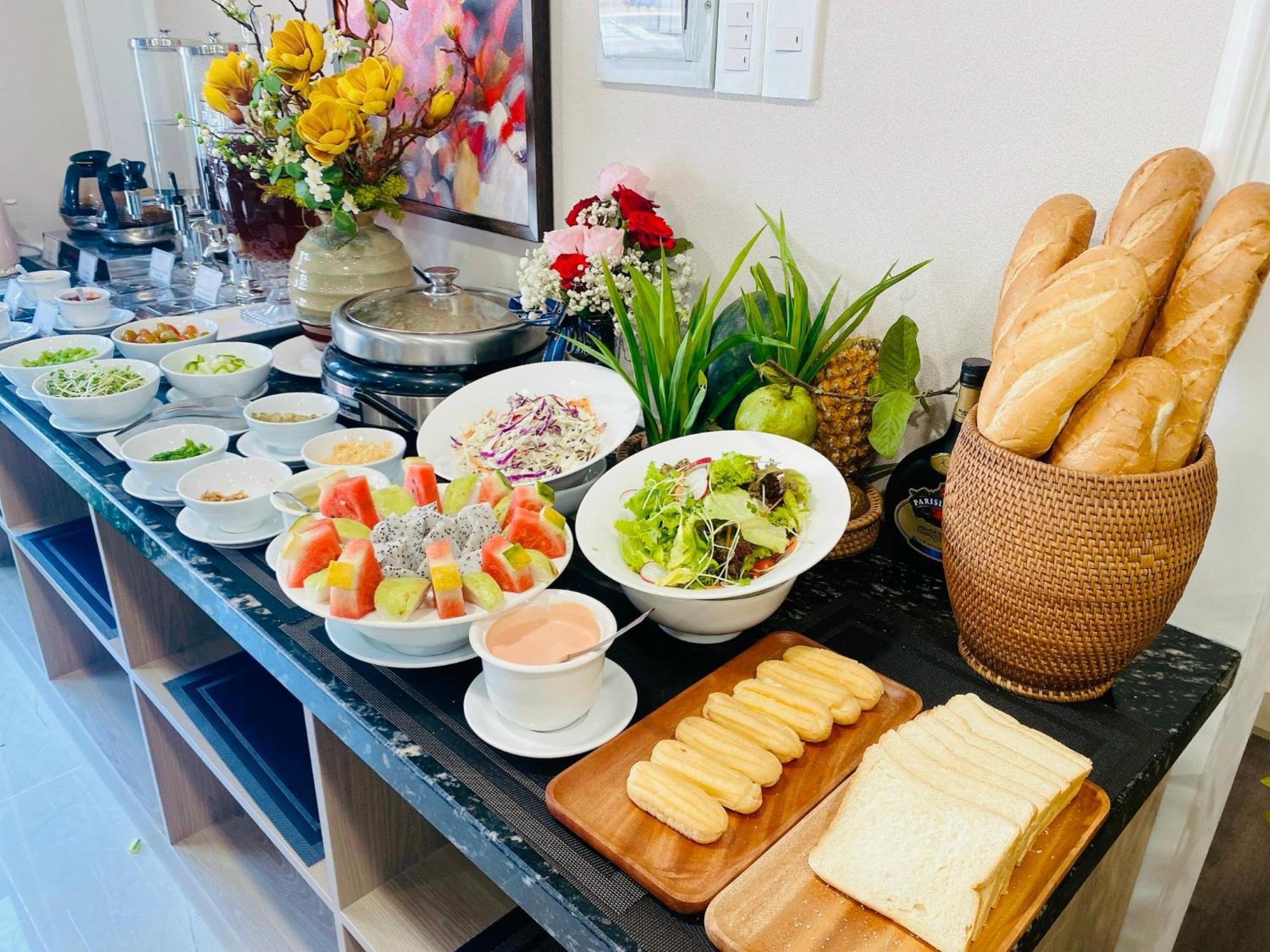 Hera Luxury Hotel Hô Chi Minh-Ville Extérieur photo
