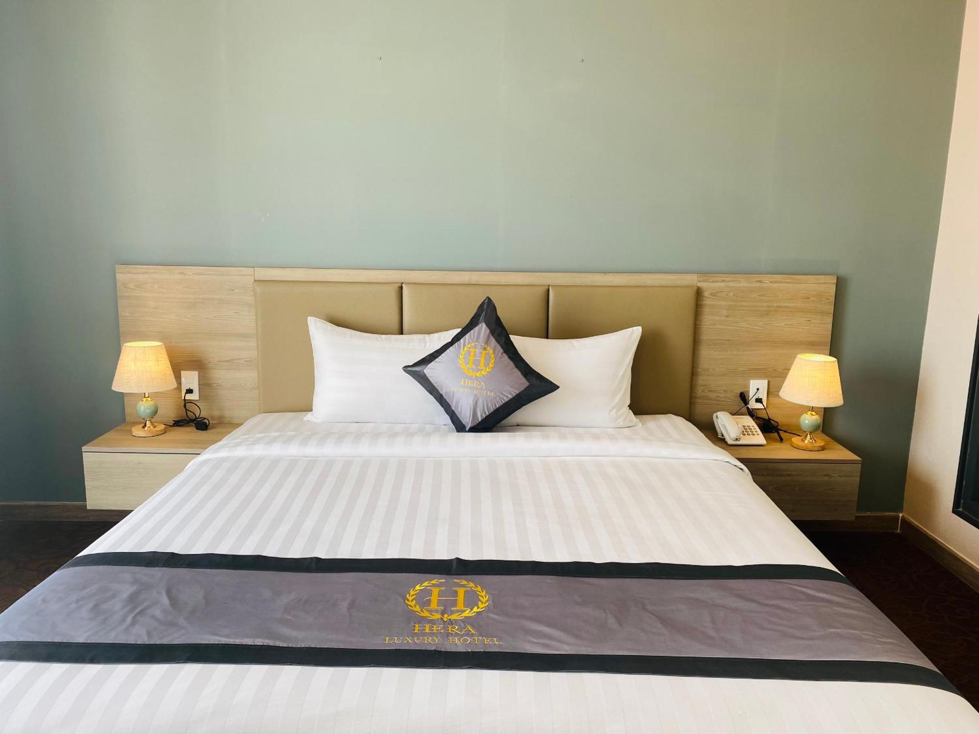 Hera Luxury Hotel Hô Chi Minh-Ville Extérieur photo